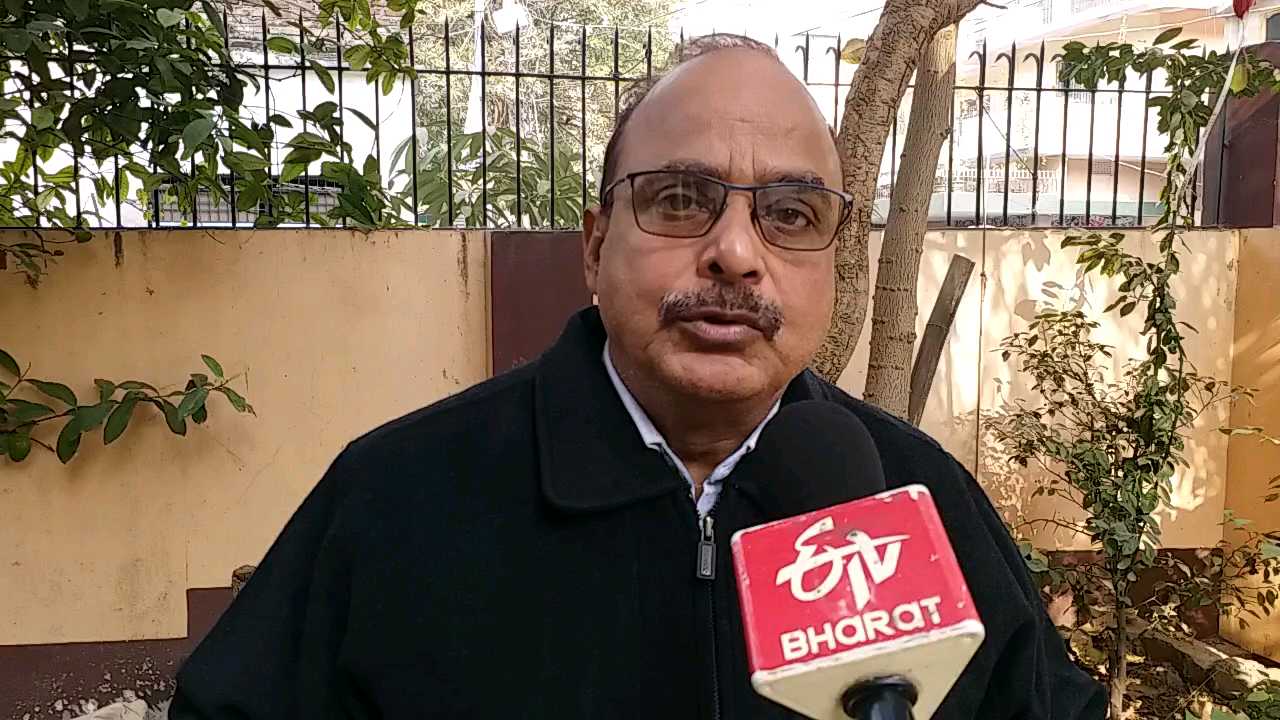 Political Expert Sunil Pandey