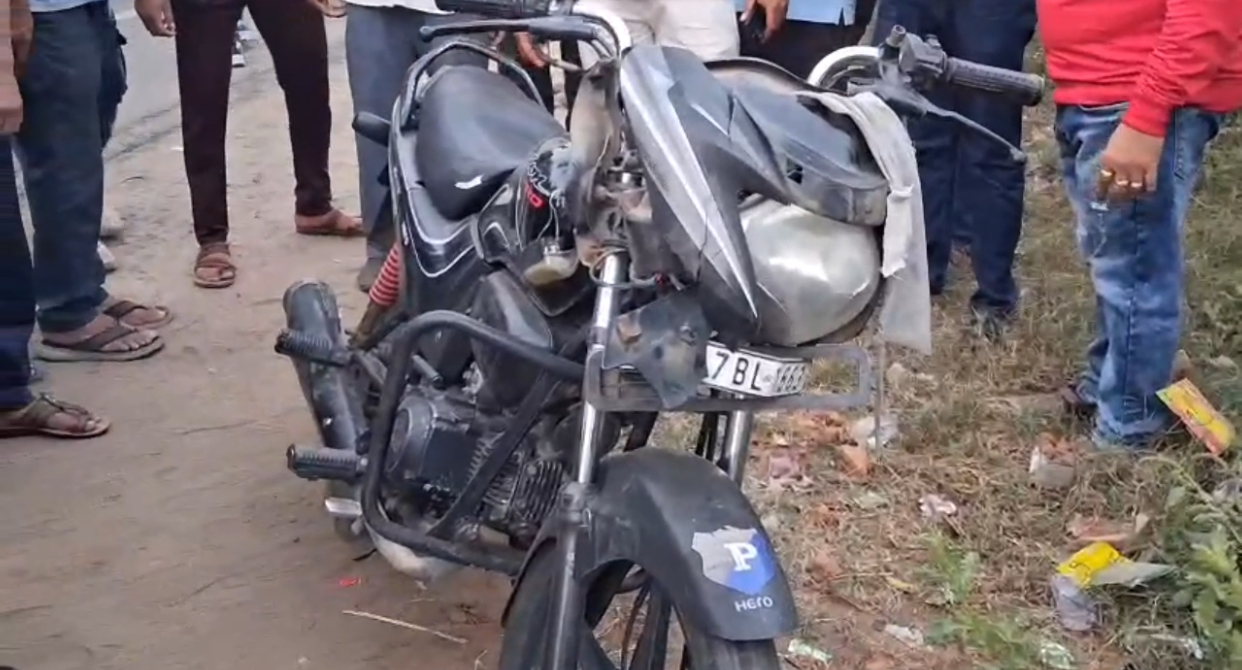 ખેડાના મહુધા પાસે રીક્ષા અને બાઈક વચ્ચે અકસ્માતમાં માતા-પુત્રીનું મોત, ત્રણ ઈજાગ્રસ્ત