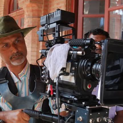 ਨਿਰਦੇਸ਼ਕ ਸੁਖਮਿੰਦਰ ਧੰਜਲ