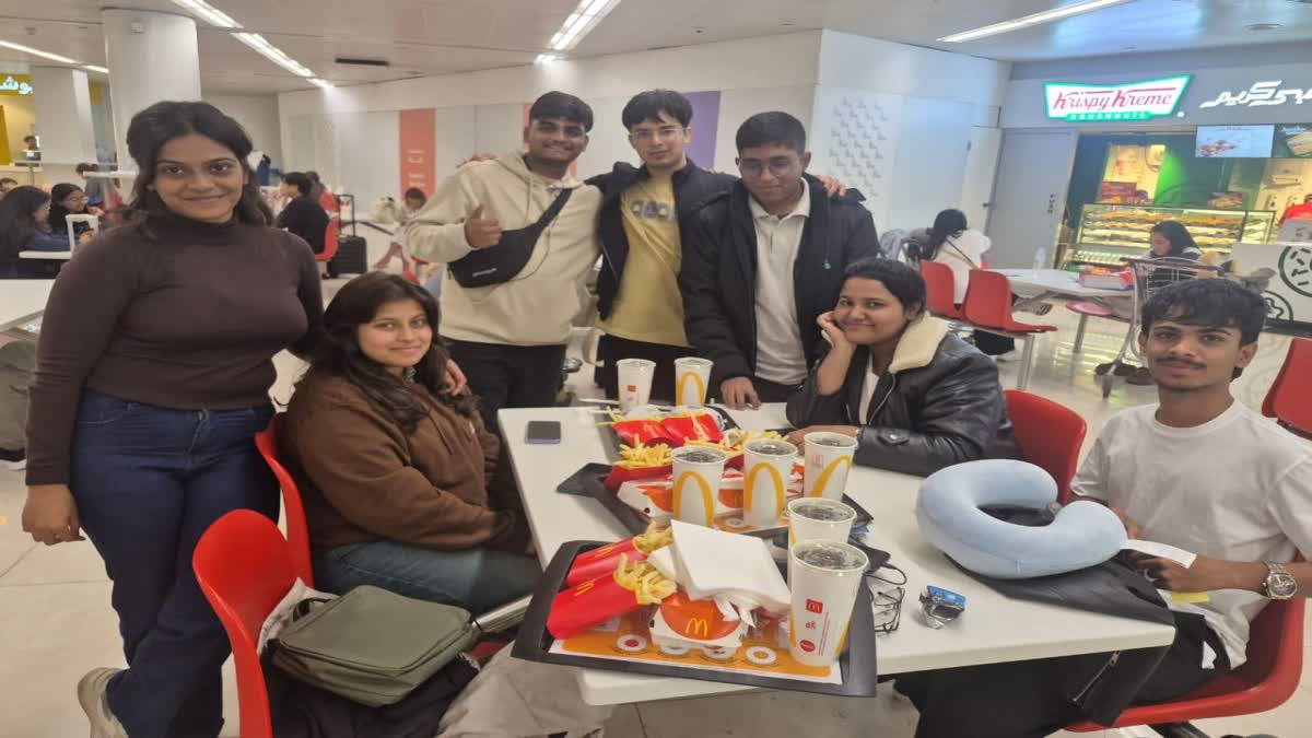 Kolhapur mbbs Students Stuck in Sharjah