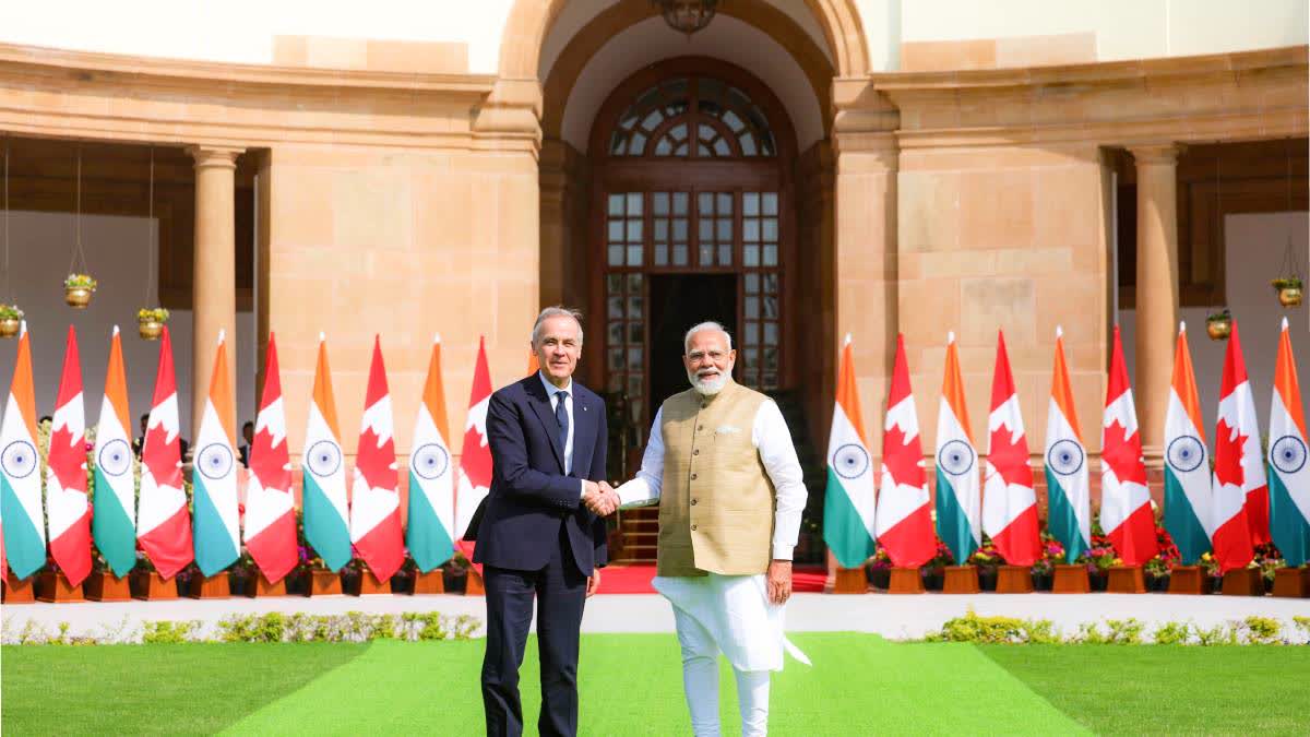 Prime Minister Narendra Modi with his Canadian counterpart, Mark Carney, in New Delhi on Monday.