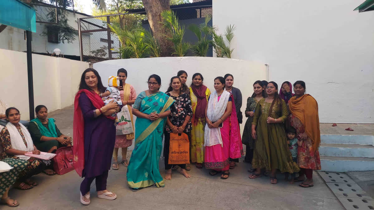 आर्थिक तंगी अब नहीं बनेगी मातृत्व में बाधा, पुणे में 'सखी सुखदा' संस्था मुफ्त करा रही डिलीवरी Pune Maternal Health Support