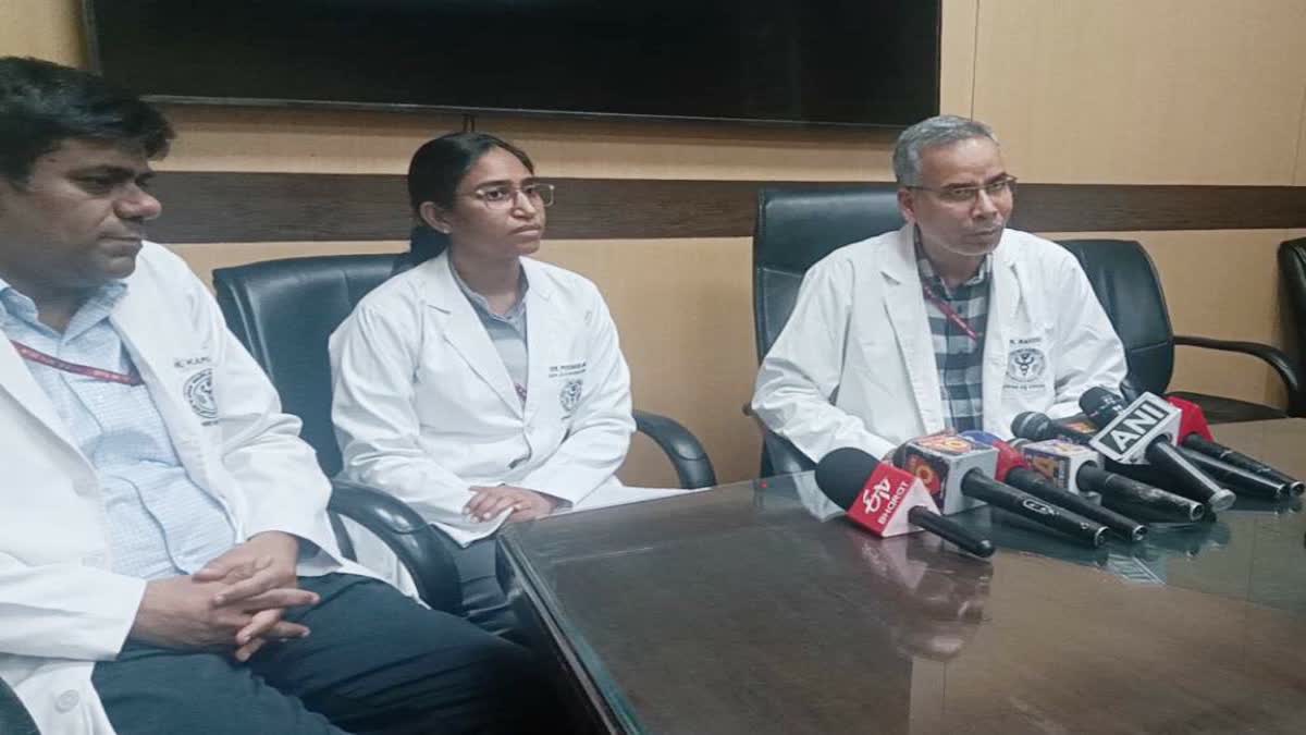 विश्व श्रवण दिवस 2026 के पहले दिल्ली एम्स में कार्यक्रम आयोजित