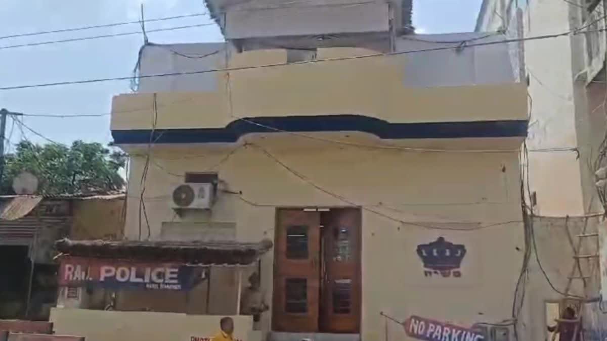 बेदखबाद की सुरक्षा बढ़ा दी गई है