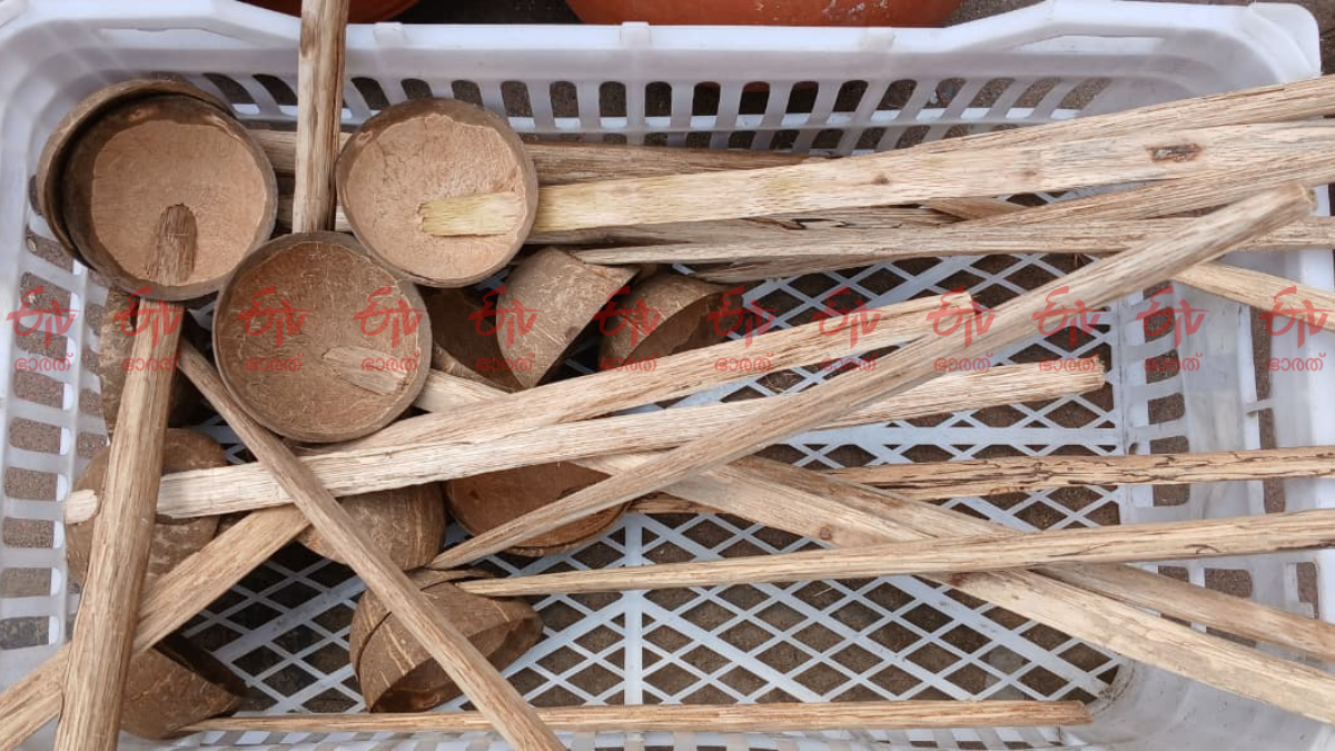 ആറ്റുകാൽ ദേവി ക്ഷേത്ര ഉത്സവം തിരുവനന്തപുരം ആറ്റുകാൽ പൊങ്കാല ലക്ഷക്കണക്കിന് ഭക്തർ പൊങ്കാലയ്ക്ക് ഗിന്നസ് ബുക്കിൽ ഇടംനേടിയ പൊങ്കാല