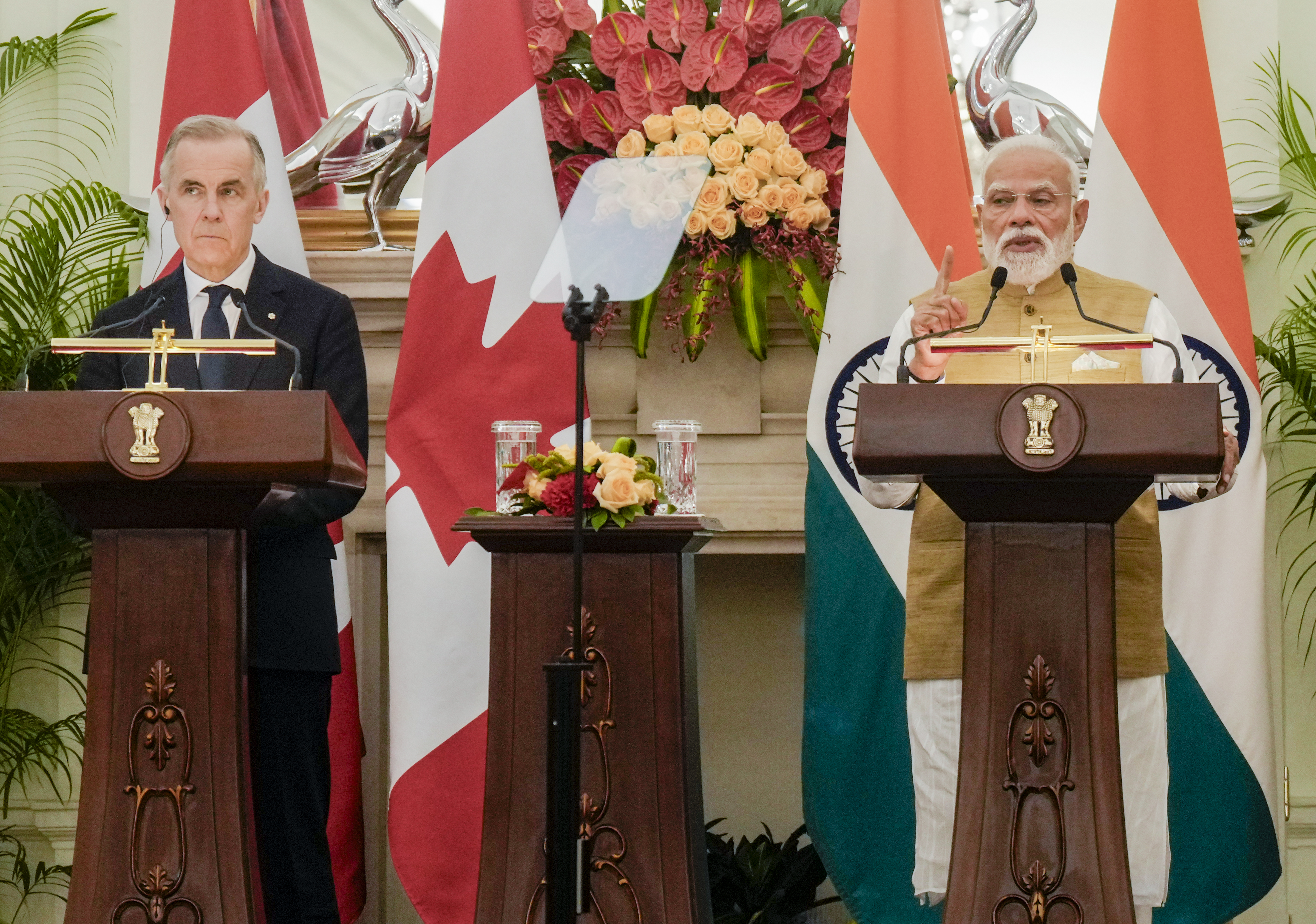 PM MODI MEETS CANADA PM