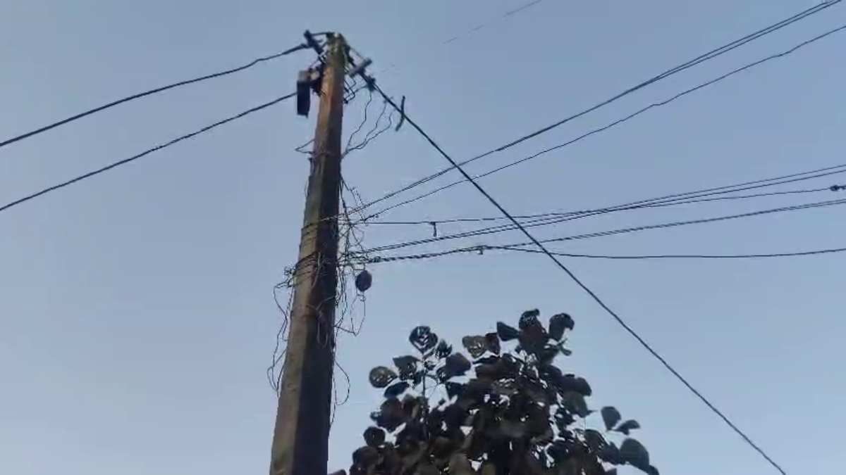 SIDHI ELECTRICITY REACHING WITHOUT POLES