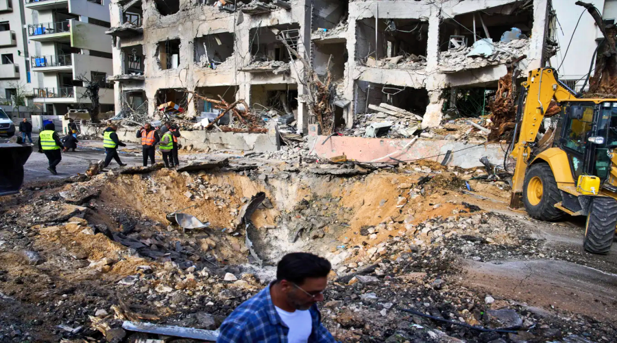 MIDDLE EAST CRISIS  ഇന്ത്യന്‍ പ്രവാസി സമൂഹം  കേരള പ്രവാസികള്‍  തൊഴില്‍ നഷ്‌ടം