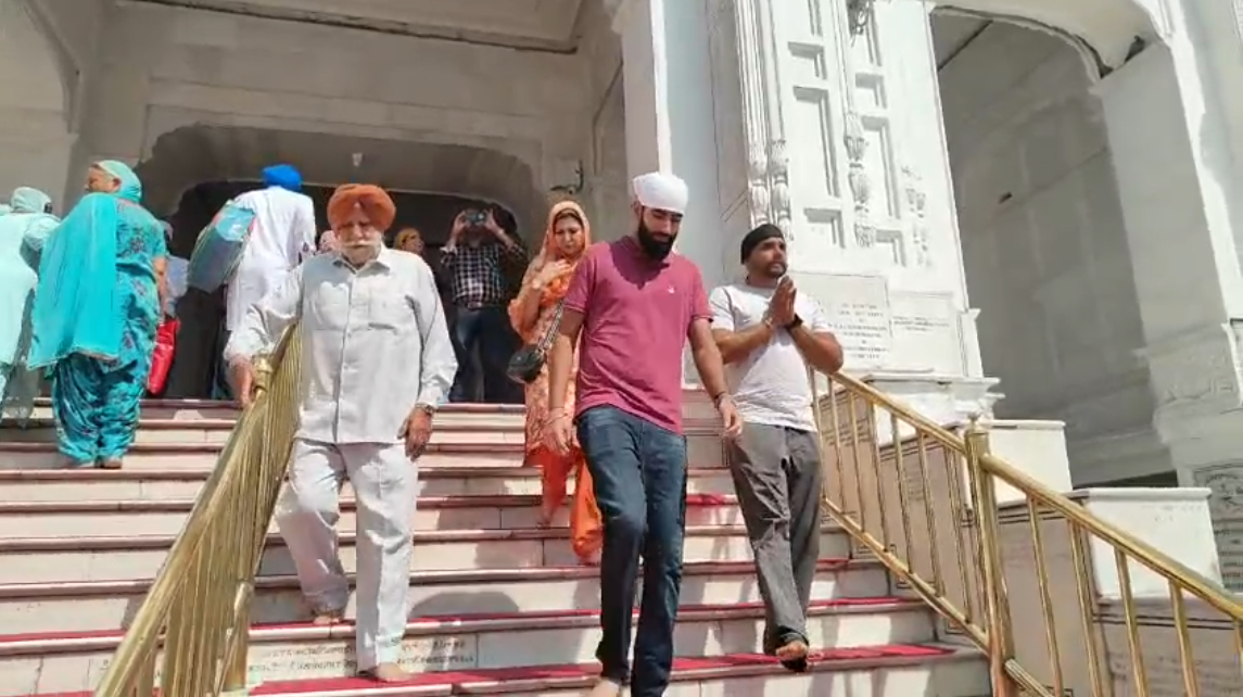 Canadian cricket star Yuvraj Singh Samra arrives in Amritsar