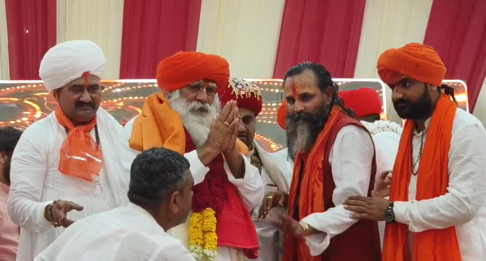 વડવાળા દેવના સાનિધ્યમાં ધર્મસભા