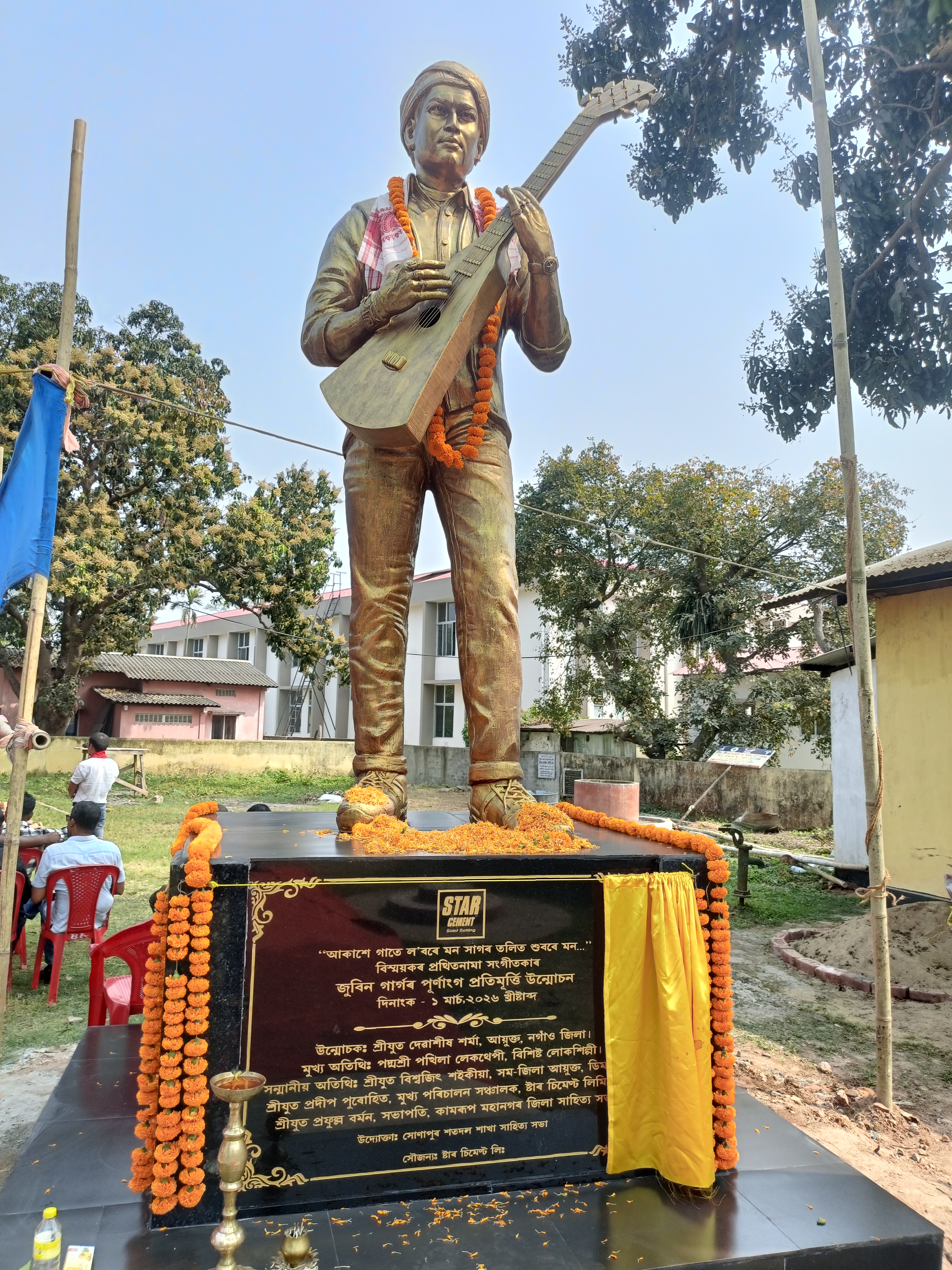 Zubeen Garg statue unveiled in Sonapur