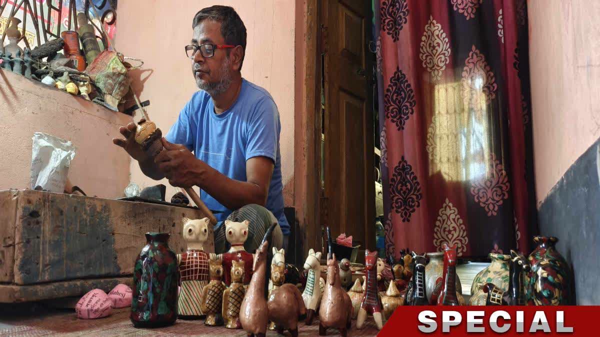 West Bengal's Ancient Gala Art Doyen Yusuf Seeks Govt Aid To Revive Industry