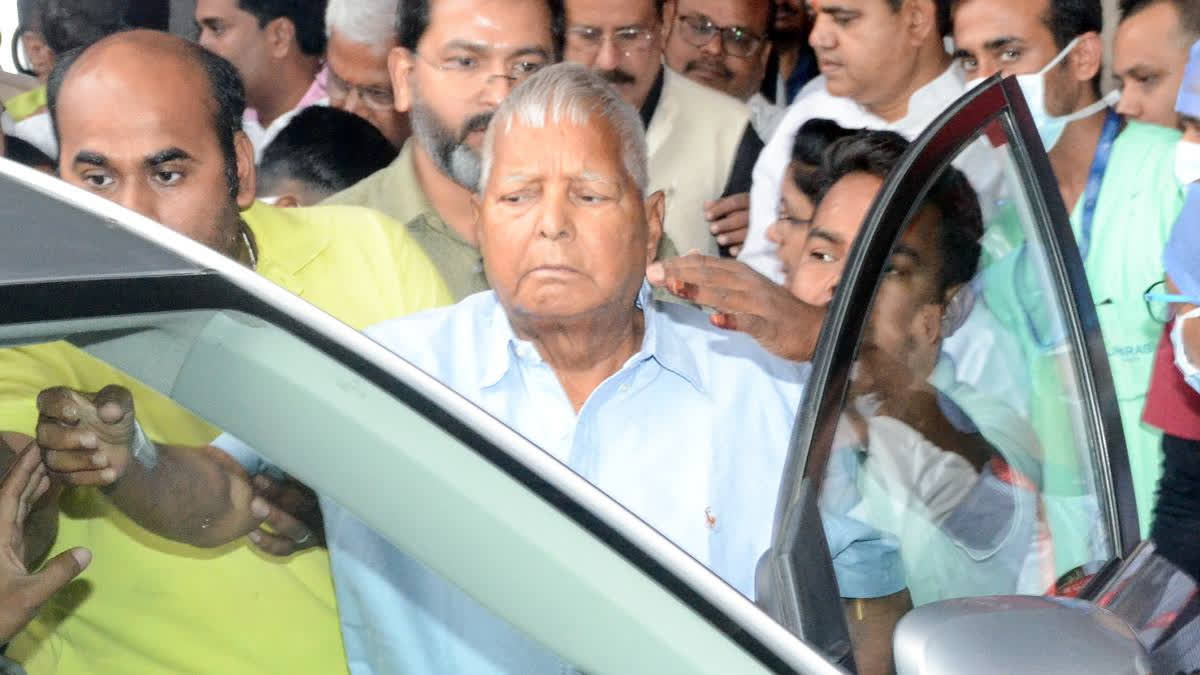 RJD Chief Lalu Prasad Admitted To Delhi AIIMS, Doctors Monitoring His Health Condition RJD chief Lalu Prasad was admitted to a hospital after he developed sores on his back and an arm.
