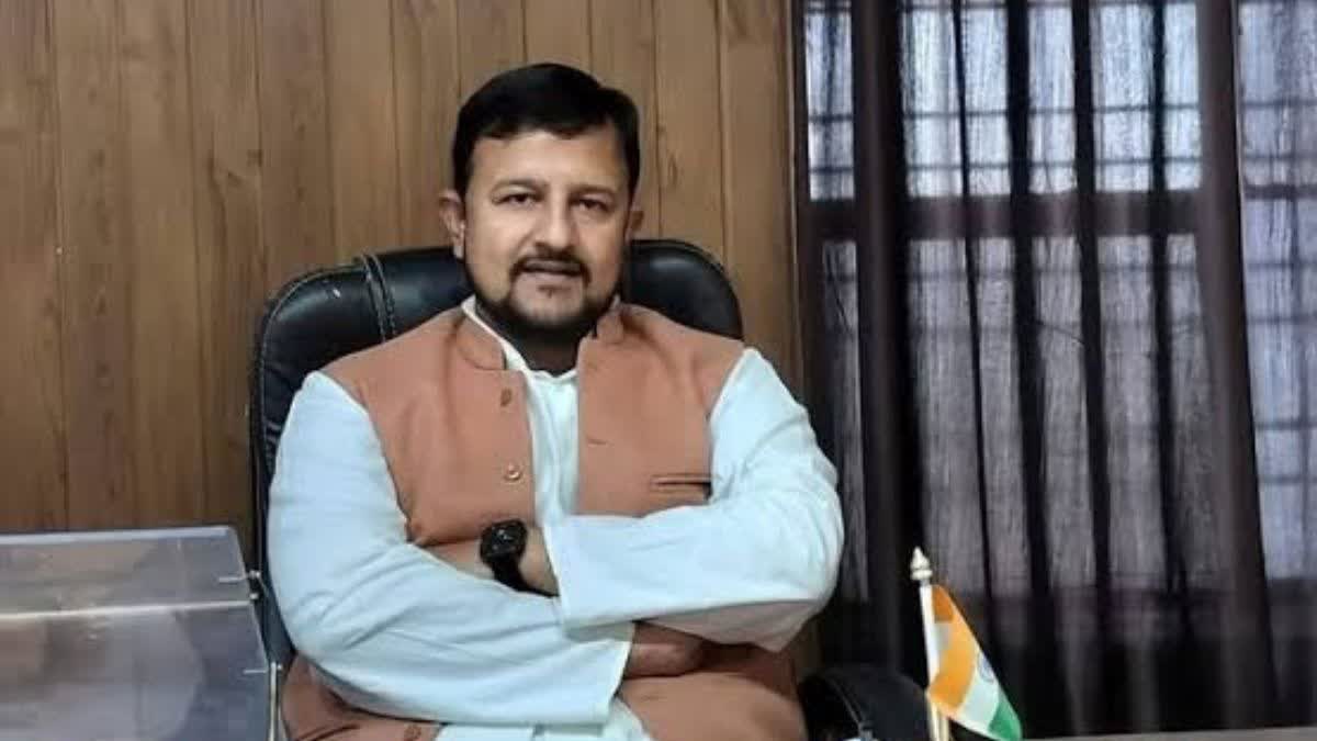 यूथ कांग्रेस जिला अध्यक्ष मोइजुद्दीन गुड्डू