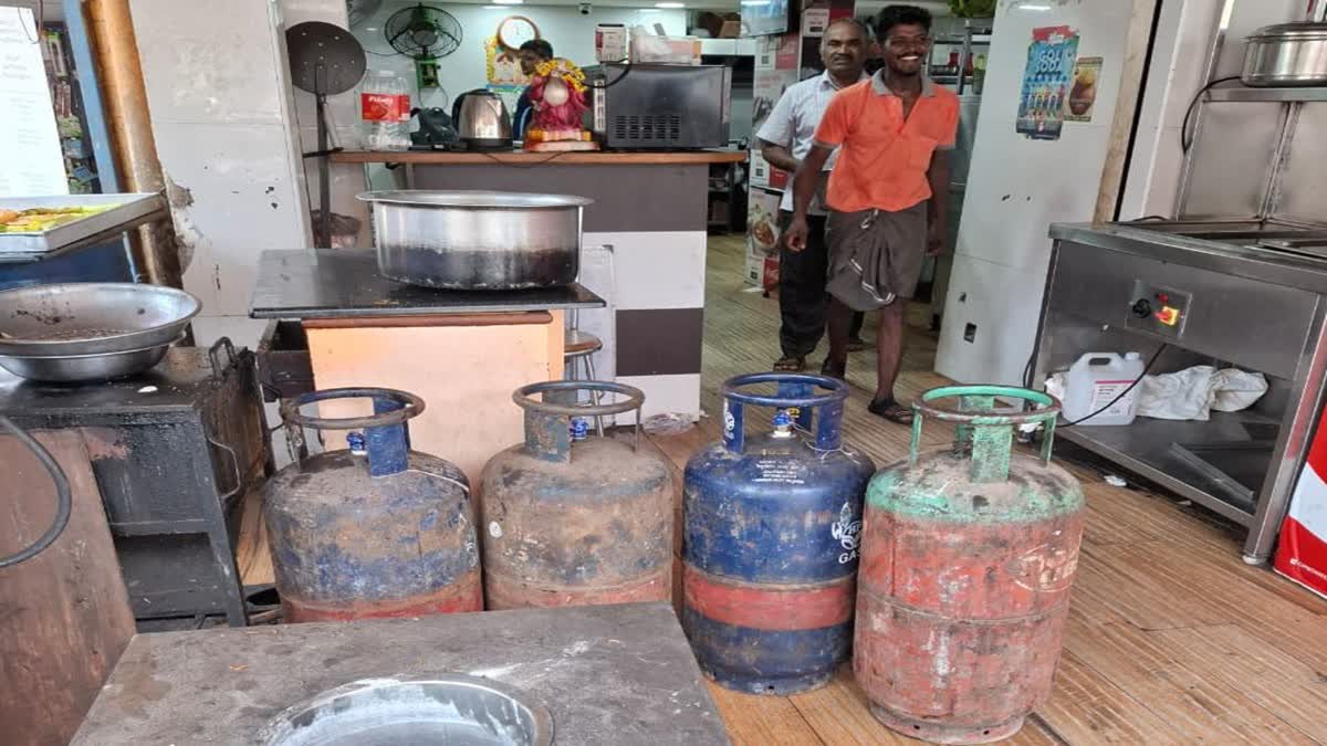 வர்த்தக சிலிண்டர் - கோப்புப்படம்