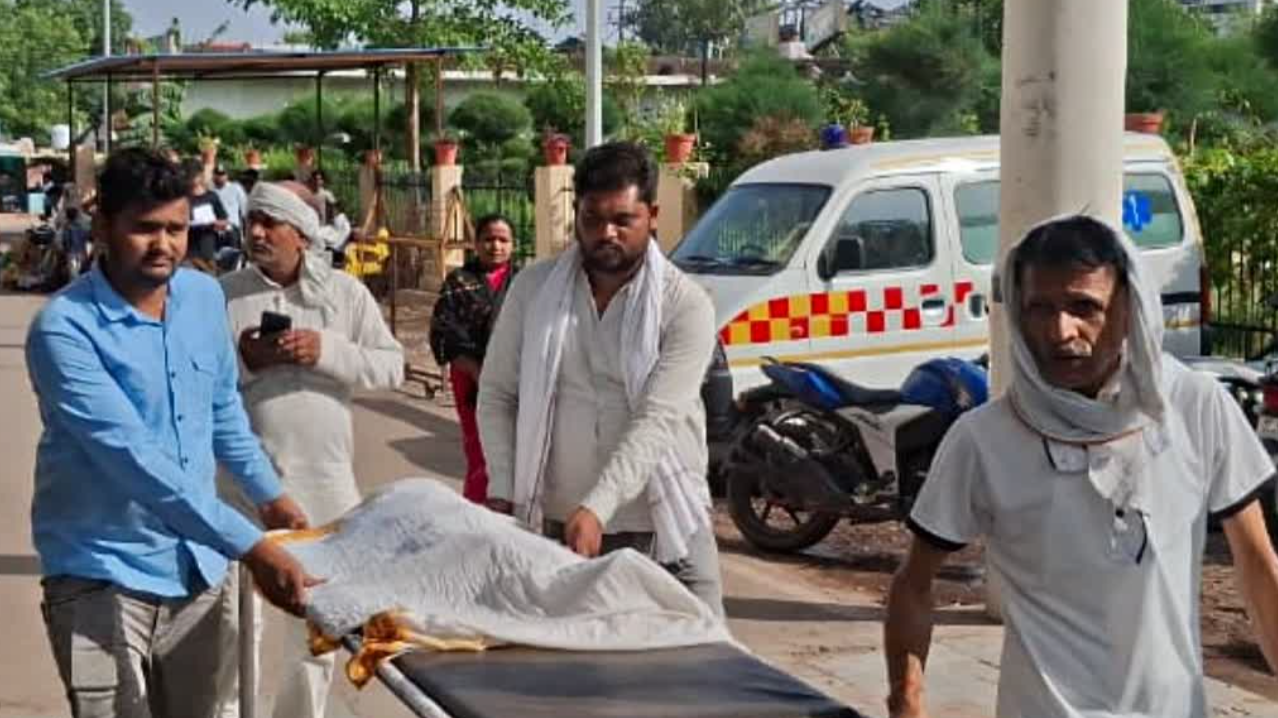 Five people died in road accident