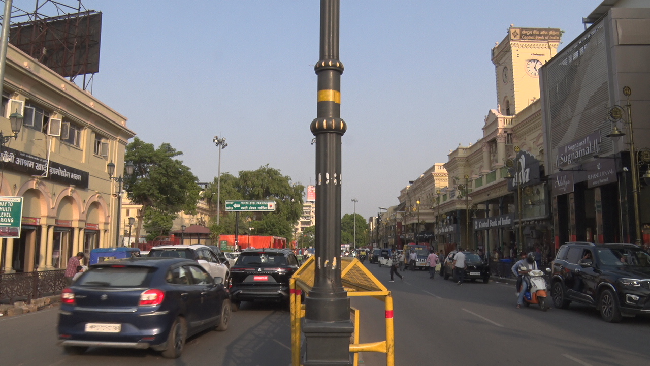 लखनऊ का हजरतगंज.