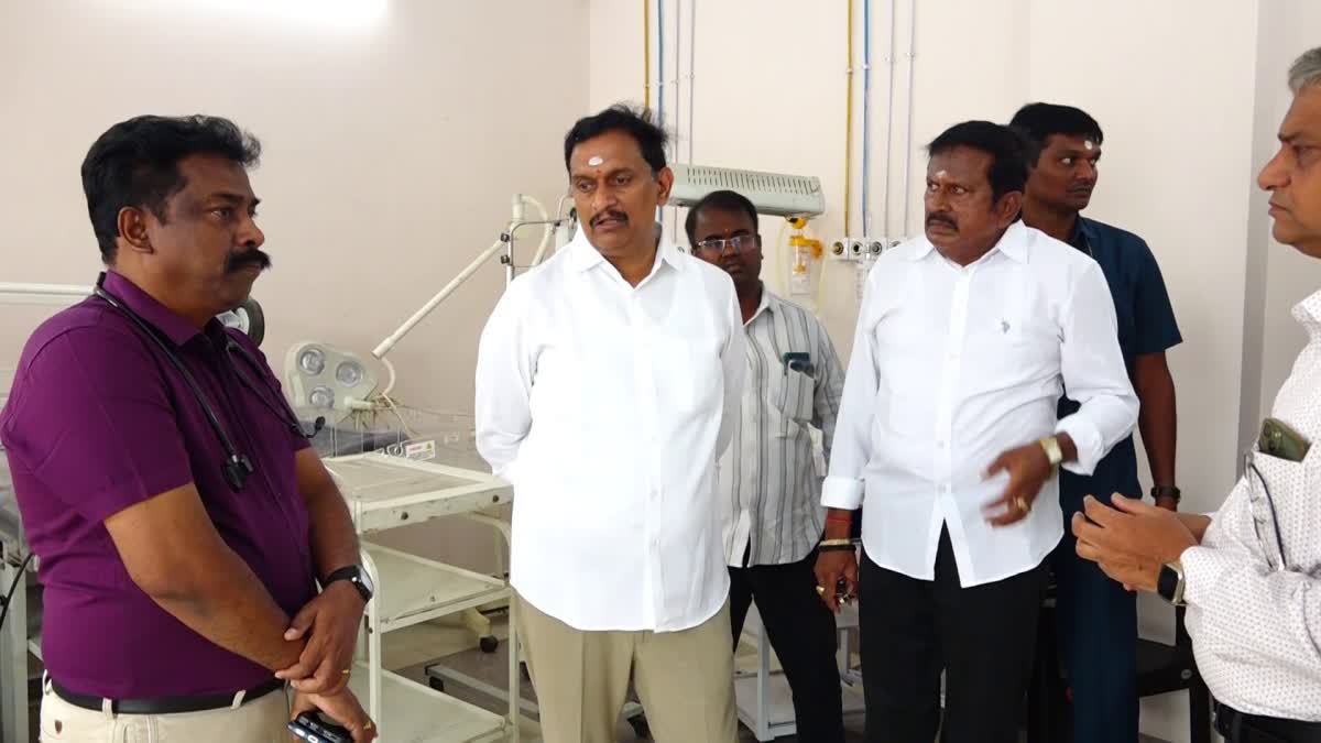 Kesineni Chinni Visit Govt Hospital