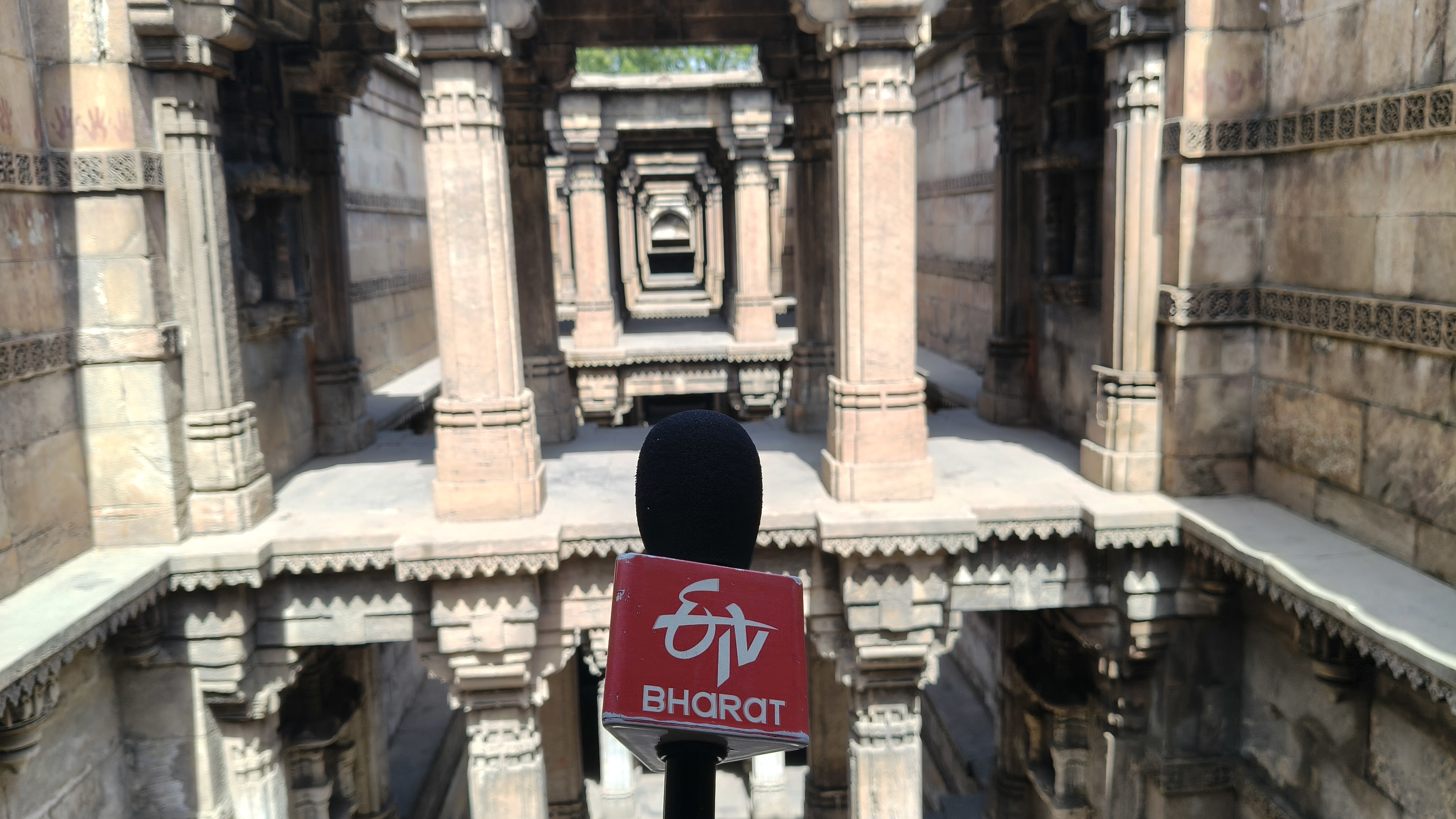 દાદા હરિની વાવ, અમદાવાદ