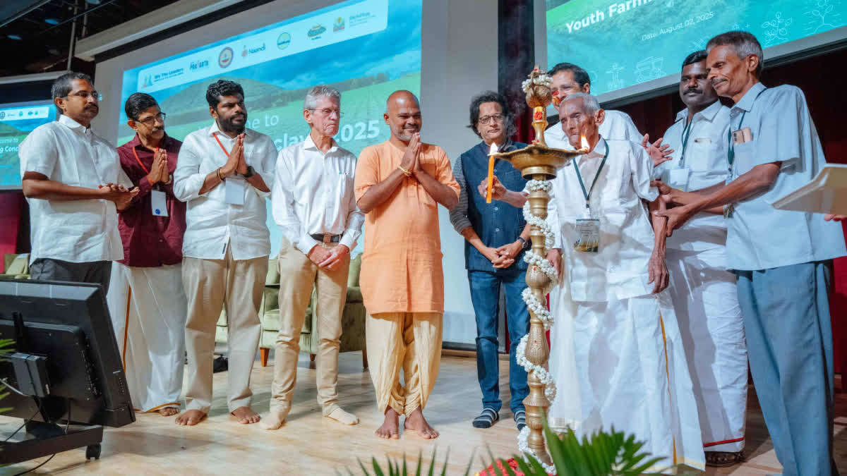 The inauguration ceremony of the Youth Farming Conclave 2025 at IIT-M Research Park.