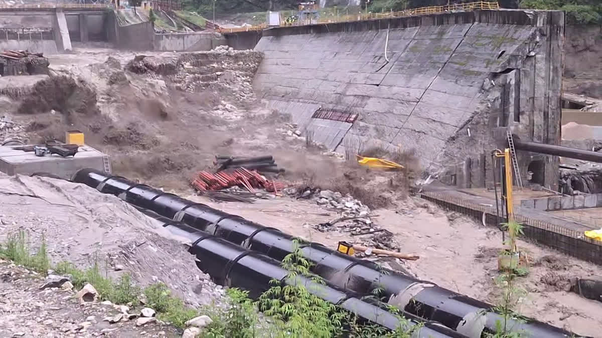Floods Wreak Havoc in Kullu’s Manikaran Valley, Isolating Villages And Damaging Infrastructure Malana Dam Flood