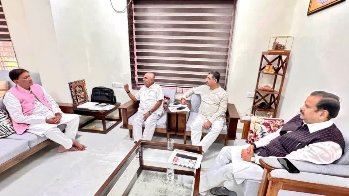 tension between MLA and Collector