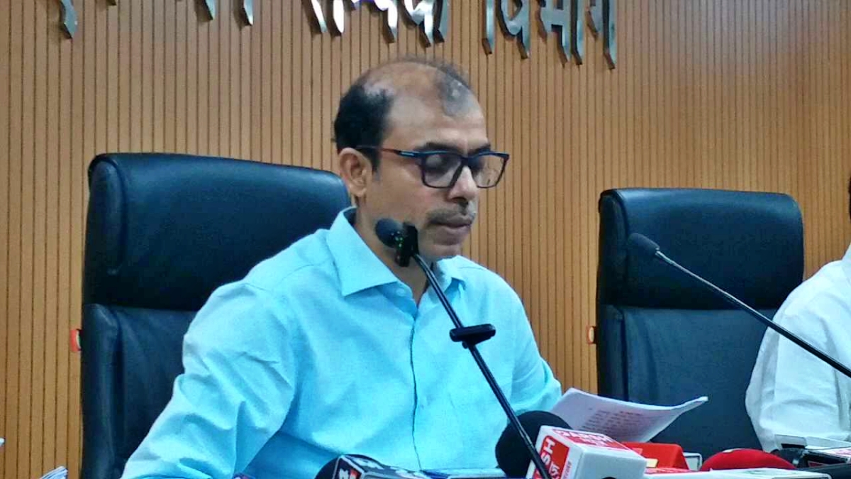 कैबिनेट विभाग के अपर मुख्य सचिव अरविंद चौधरी