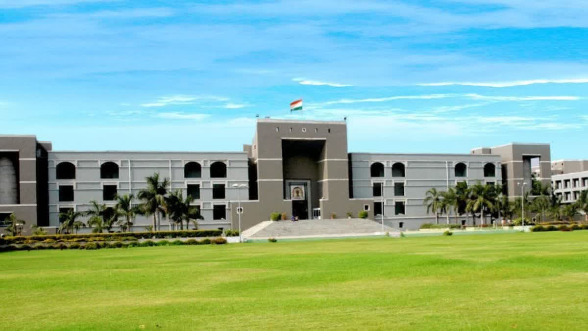 pm modi degree case abhishek singhvi argues in gujarat hc for Arvind kejriwal, Urdu News