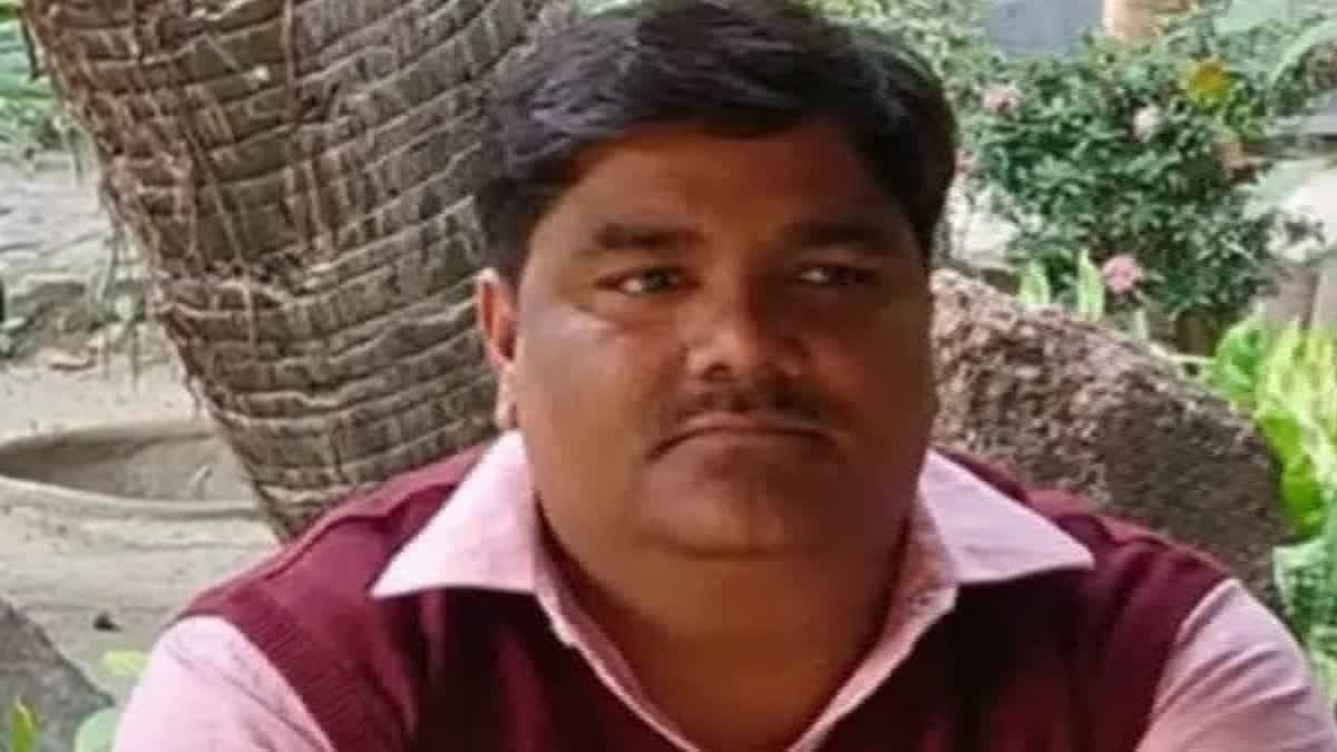 IB Officer's Murder: Delhi HC Asks Police To Reply To Ex-AAP Councillor Tahir Hussain's Appeal