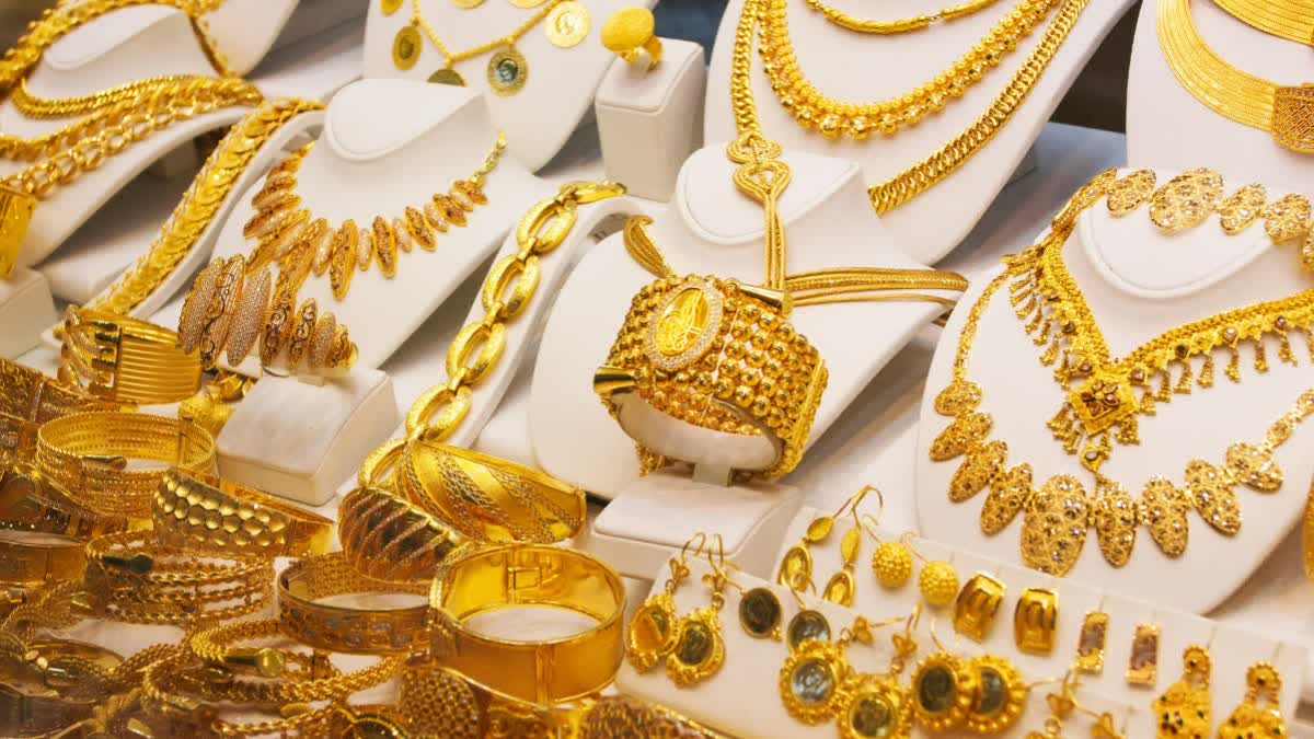 GOLD FUTURES SLIP