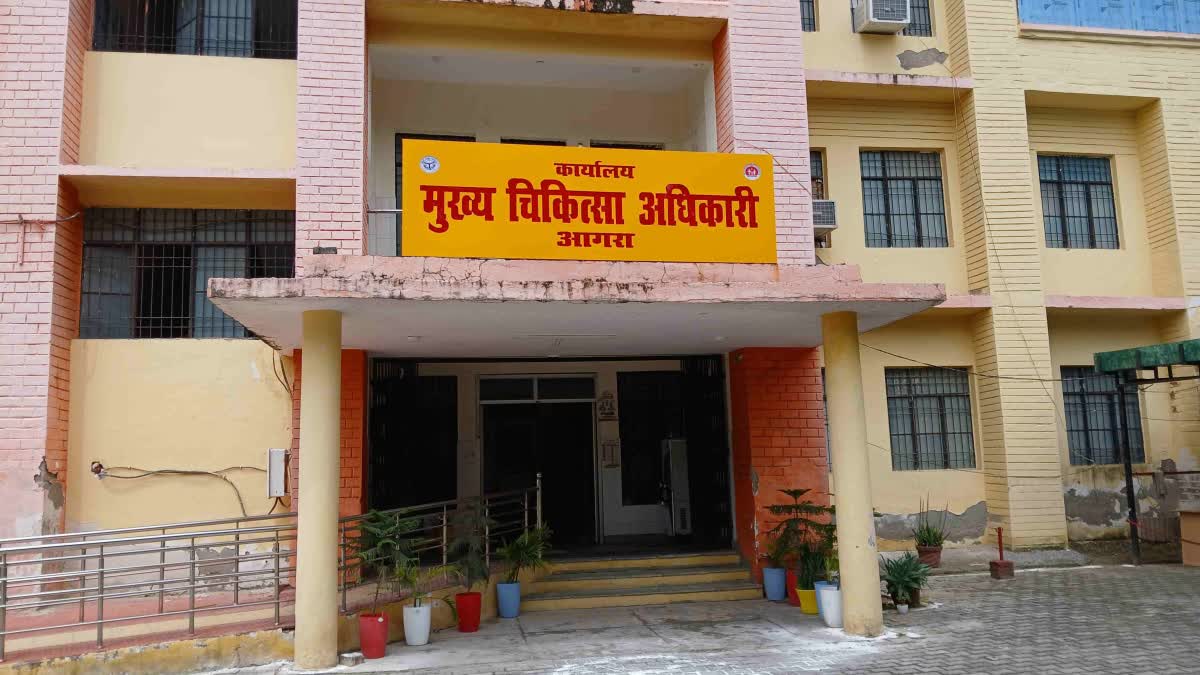 Two Ebola Cases In Agra Trigger High Alert In Hospitals; Congo Returnees, Their Families In Strict Isolation