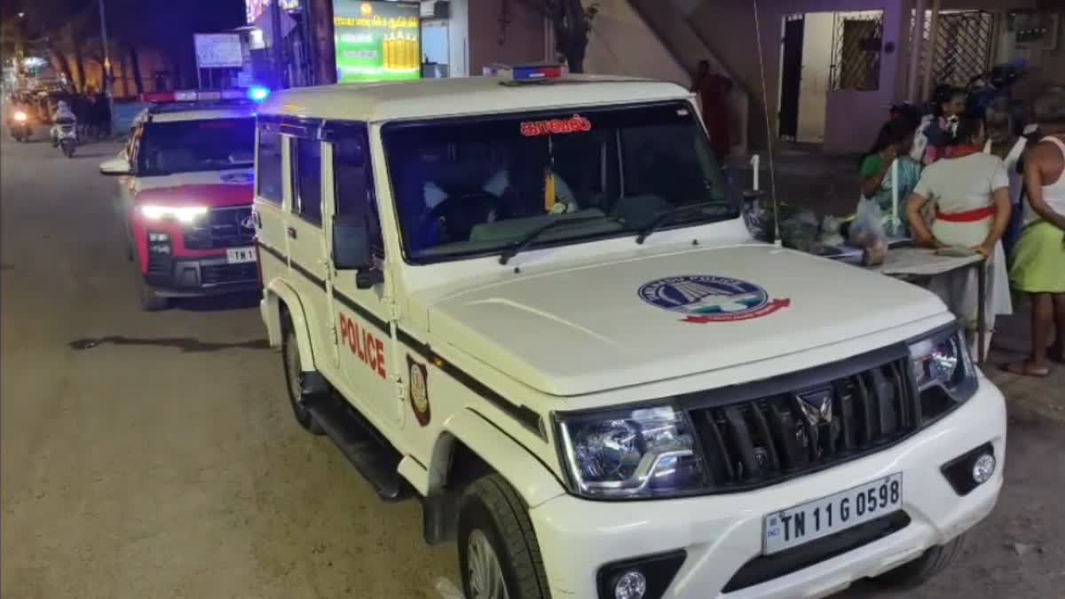 காவல்துறையினர் விசாரணை