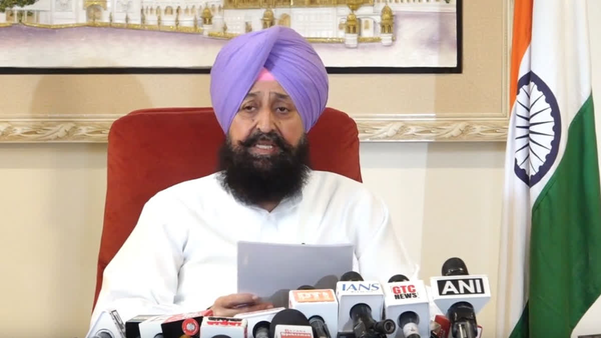 “ਜਨਰਲ ਡਾਇਰ ਦੀ ਰੂਹ ਮਾਨ ਸਾਹਿਬ ’ਚ ਆ ਗਈ”, ਮੁਲਾਜ਼ਮਾਂ ’ਤੇ ਤਸ਼ੱਦਦ ਨੂੰ ਲੈ ਕੇ ਪ੍ਰਤਾਪ ਬਾਜਵਾ ਦਾ CM ਮਾਨ ’ਤੇ ਵੱਡਾ ਹਮਲਾ ! Partap Singh Bajwa Slams Punjab Government