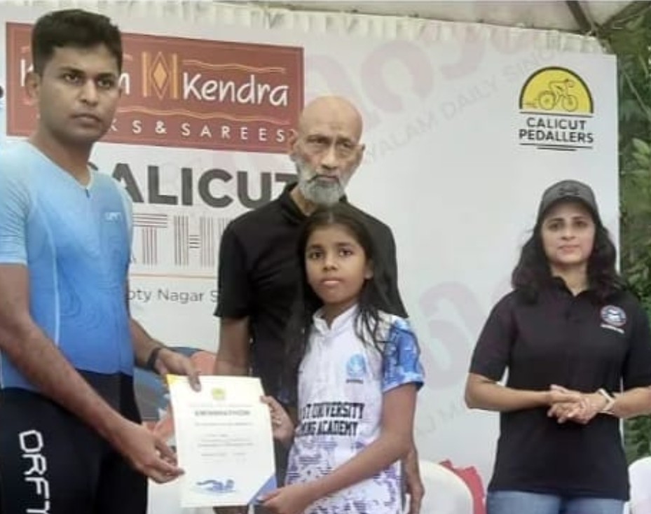 PROTEST AGAINST SRiram VENKITARAMAN  SRIRAM VENKITARAMAN CASE  CALICUT TRIATHLON COMPETITION  PARENT AGAINST SRIRAM VENKITARAMAN