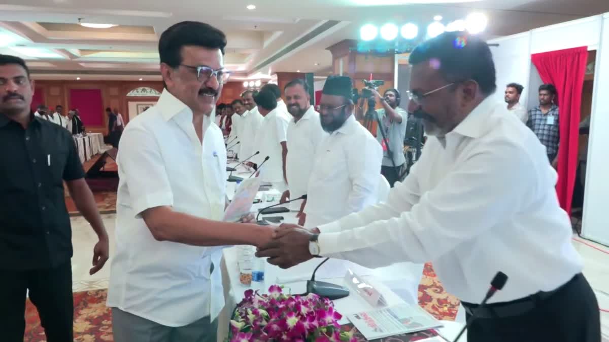 'SIR' விவகாரம்: முதல்வர் தலைமையில் நடைபெற்ற அனைத்துக் கட்சி கூட்டம்... தவெக புறக்கணிப்பு!