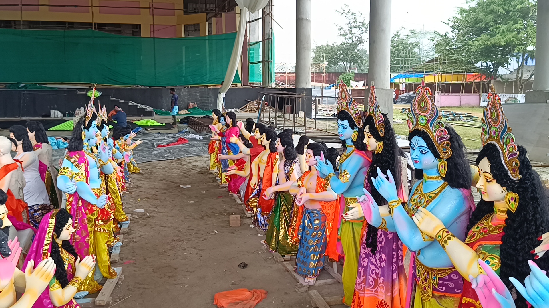 Preparations for the Hauli Raas Festival