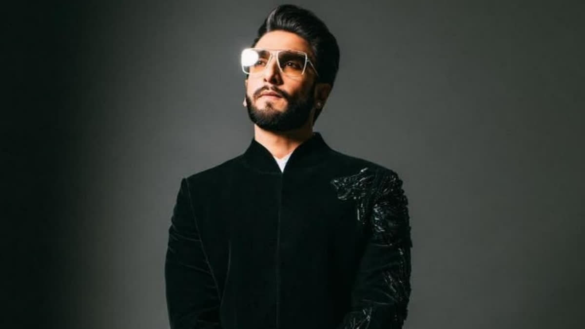 Ranveer Singh Apologises Following Complaint And Backlash Over Mimicking Rishab Shetty's Kantara Act