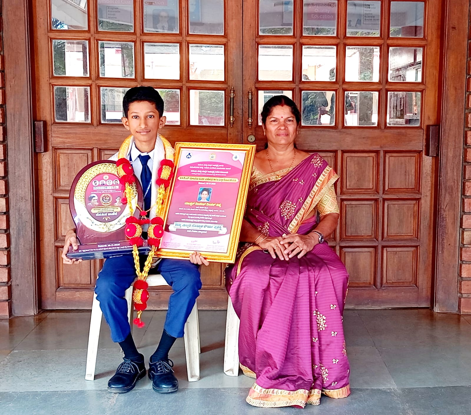 10th Grade Student Deepesh Shenoy honoured with Karnataka's Hoysala Shourya Award