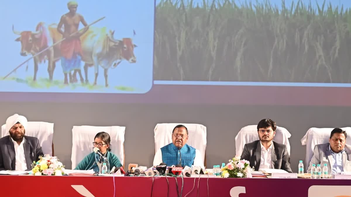 कृषि मंत्री रामविचार नेताम ने गिनाई उपलब्धि, कहा- 2 साल में बीज, कृषि यंत्र  और सिंचाई में बड़ा काम, पशुपालन भी बढ़ा