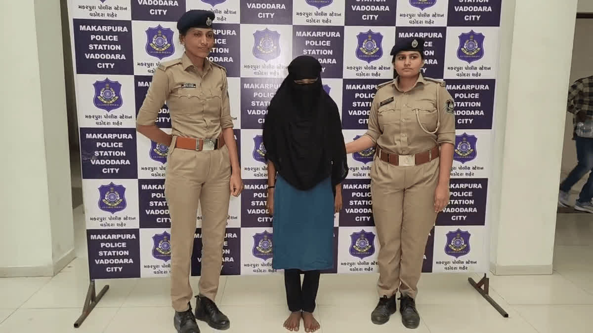 A woman, employed in the Indian Railways, allegedly killed her fiancee over a dispute at Railway Colony in Gujarat's Vadodara.