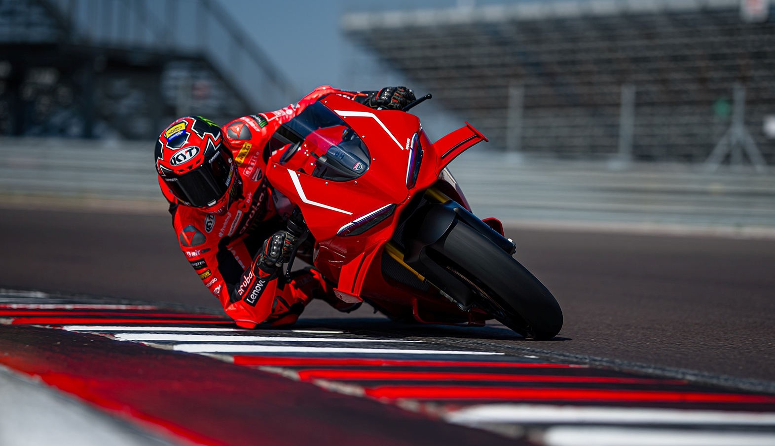 ducati-panigale-v4-r-most-expensive-and-powerful-superbike-launched-in-india-price-specifications