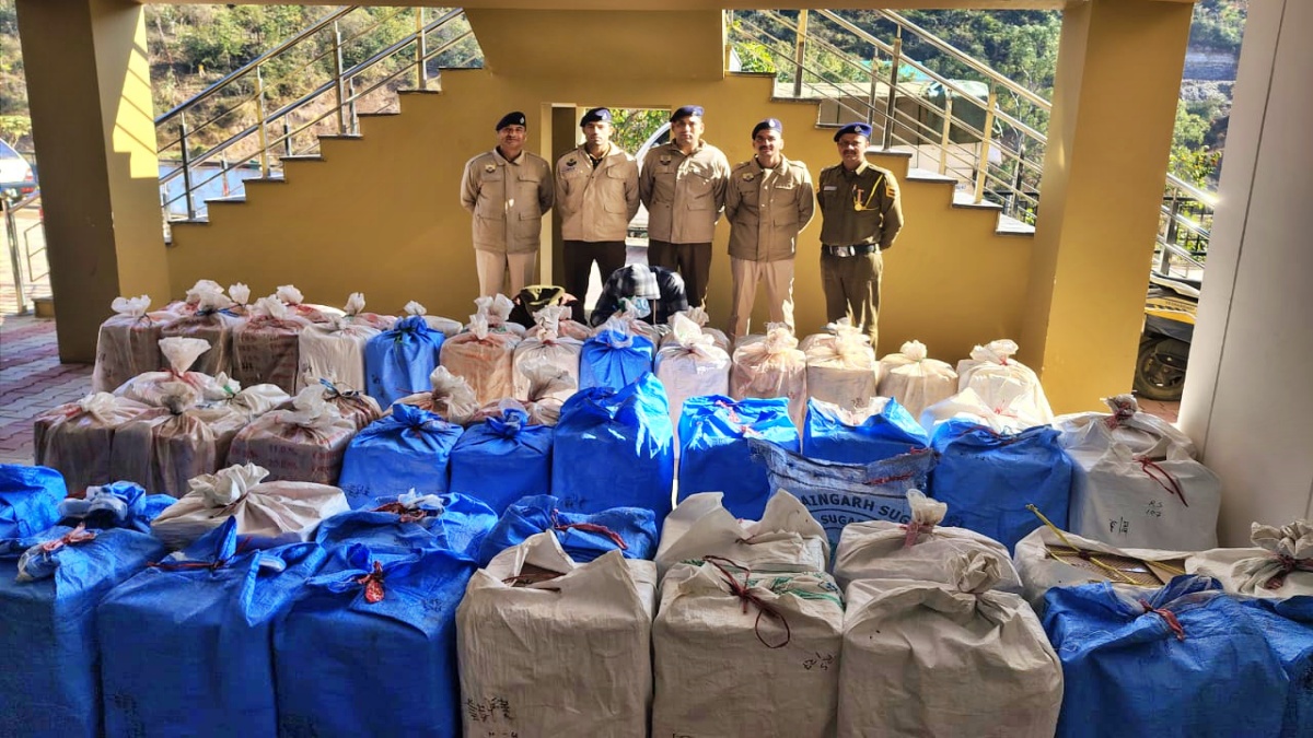 ILLICIT LIQUOR RECOVERED IN SOLAN