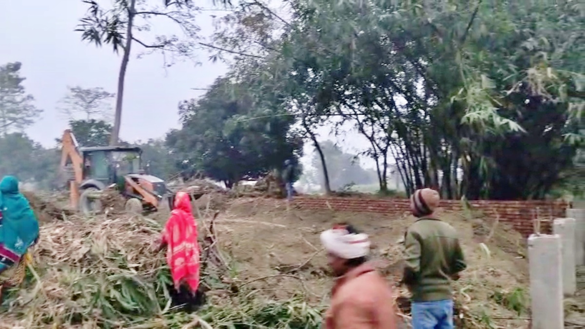 Minister Narayan Prasad