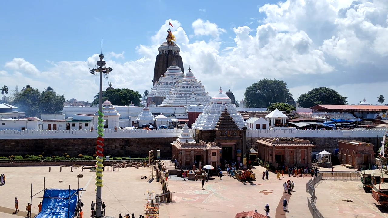 ଆଜି ପୌଷ ପୂର୍ଣ୍ଣିମା, ସୁନାବେଶରେ ଭକ୍ତଙ୍କୁ ଦର୍ଶନ ଦେଉଛନ୍ତି ଶ୍ରୀଜିଉ