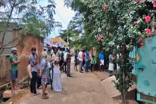 சுனில்குமார் வீட்டுப்பகுதி