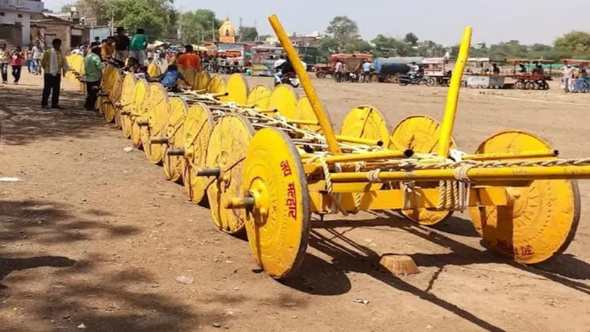 BARWANI GADHA KHICHAI TRADITION
