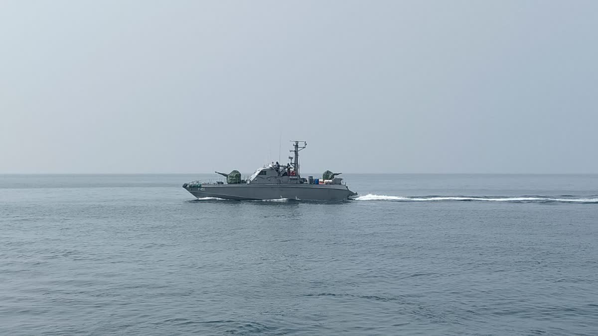 இலங்கை கடற்படையின் டோரா கப்பல்