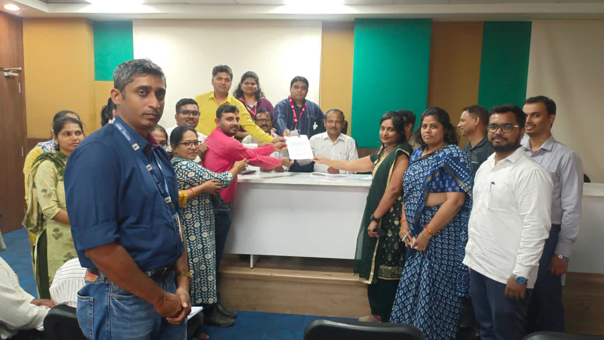 Additional stress of non technical work instead of technical