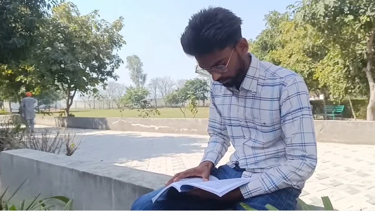 ജെആര്‍എഫ്  നെറ്റ് എക്‌സാം ഫസ്റ്റ് റാങ്ക്  ജെആര്‍എഫ് റാങ്ക്  കോമൾദീപ് സിങ്