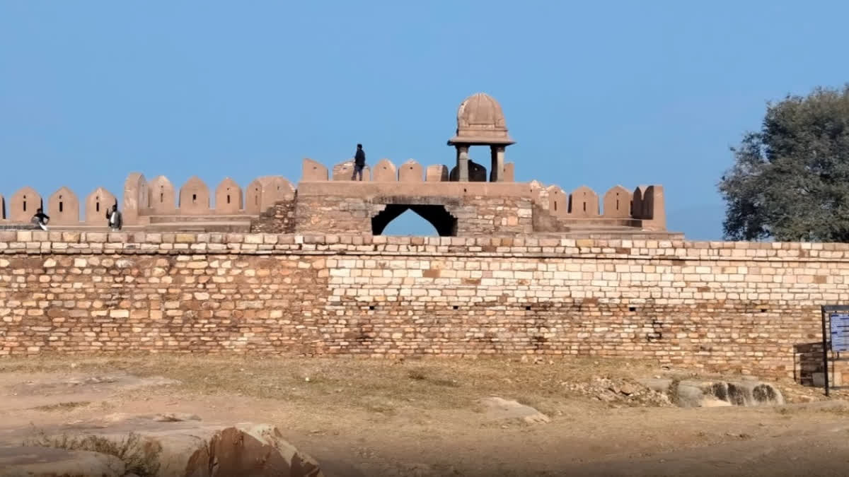 Kalinjar Fort